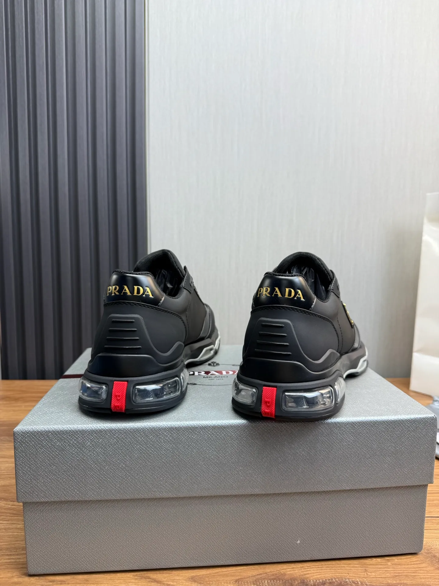 Men's shoes 💰640💰 [PRADA] Men's shoes are popular in the counter, official website is synchronized, 1 high-quality shipment ✔️Original cowhide upper + cowhide lining, 1🆚1 replica, original sole, 38-45 (45 customized, non-refundable)